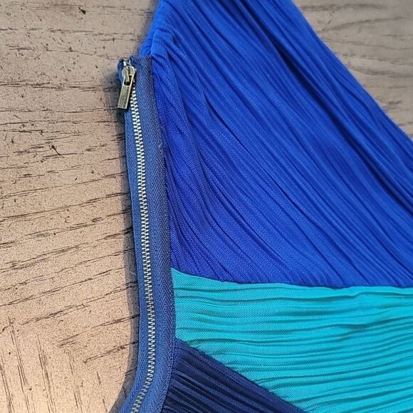 BCBGMAXAZRIA sexy one shoulder bodycon dress XXS - Picture 7 of 12